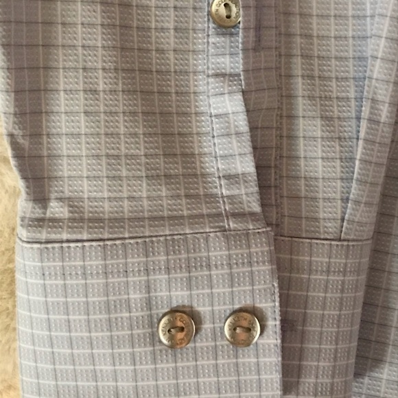 Men’s Slim Fit Long Sleeved Shirt - Picture 2 of 11